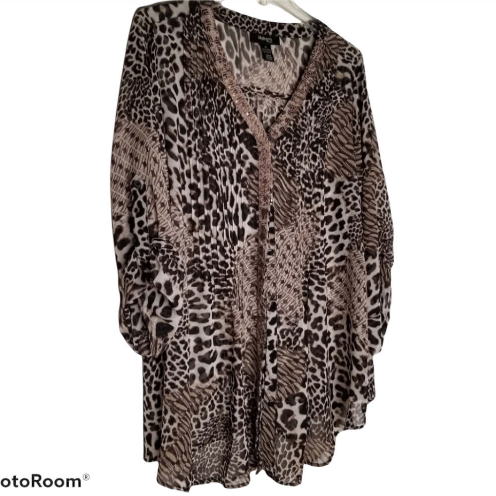 Style & Co. Woman sheer Animal Print button top